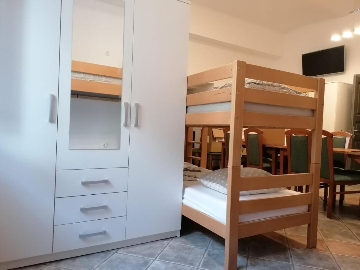 Hostel Vojnik Eksteriør billede