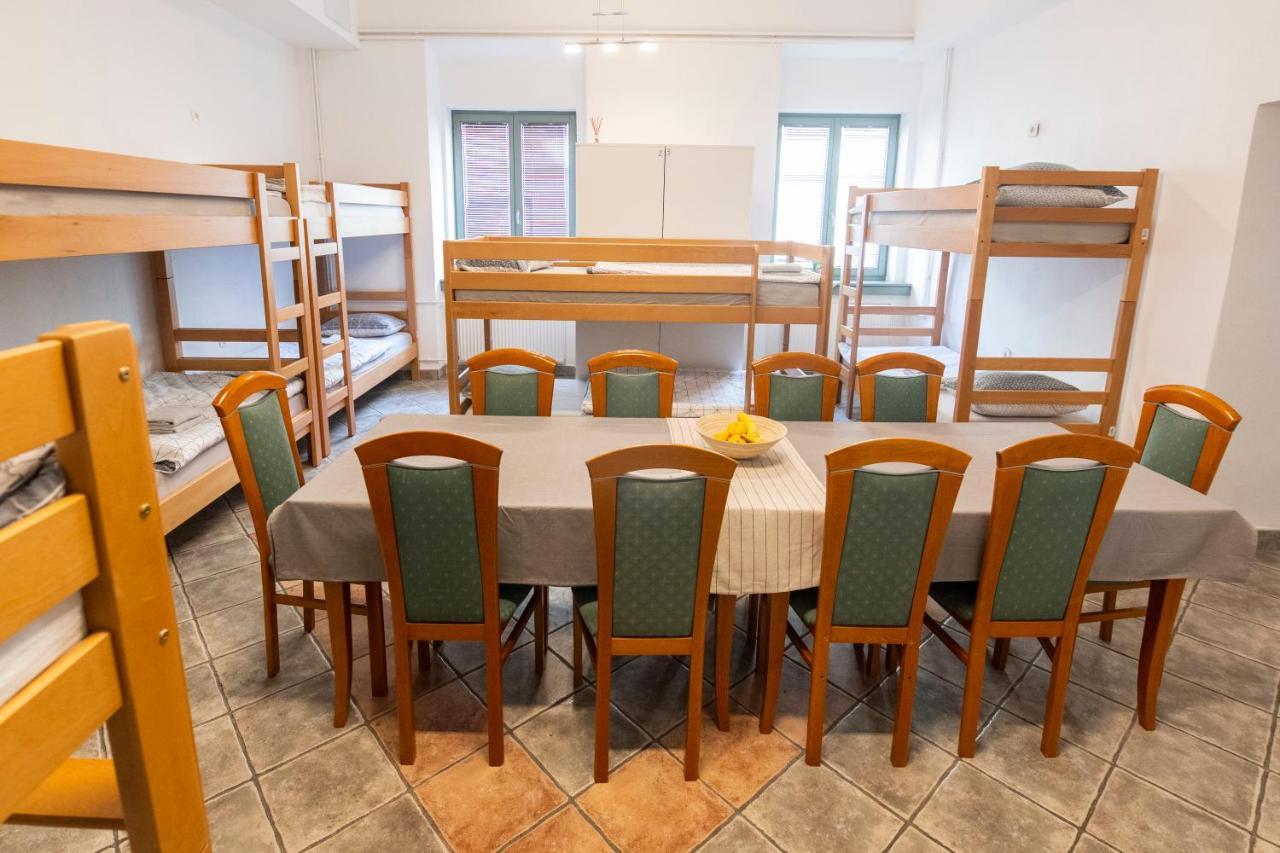 Hostel Vojnik Eksteriør billede