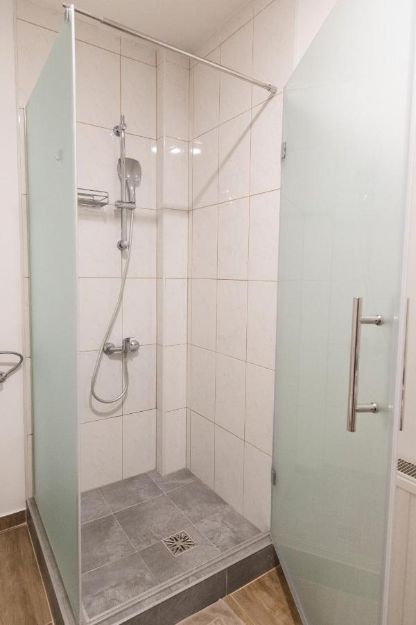 Hostel Vojnik Eksteriør billede